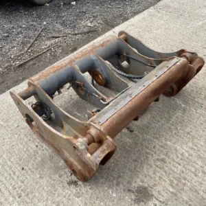 Volvo L90-110-120 Quick Hitch - Used - B385