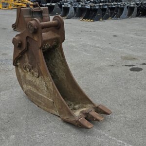 450mm Digging Bucket w/ 70mm Pins - Used - C278