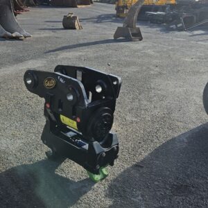 Tilting Quick Hitch w/ 45mm 3CX Pins - Unused - C561