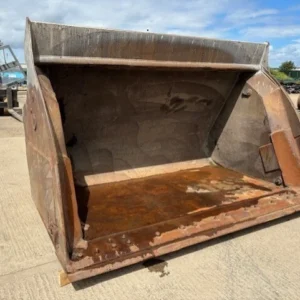 3200mm Volvo L150-180-220 High-Tip Bucket - Used - B479