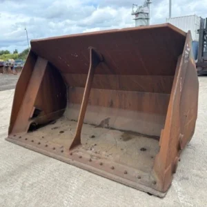 3200mm CAT 950 High-Tip Bucket - Used - B490