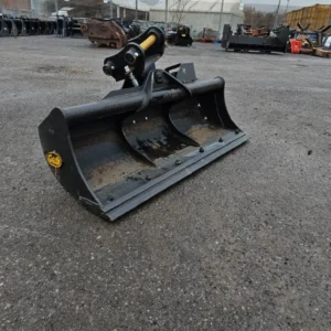 1200mm Tilting Bucket w/ 35mm Pins - Unused - C715