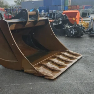 2000mm Heavy Duty Rock Bucket w/ 110mm Pins - Used - B999