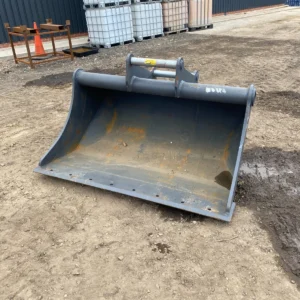 71inch Scandinavian Ditching Bucket S70 Pins- Unused - A620