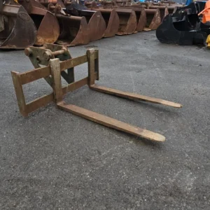Pallet Forks w/ 50/60mm Pins - Used - C707