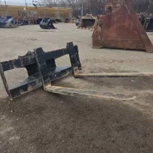 Pallet Forks w/ 45mm 3CX Pins - Unused - C855