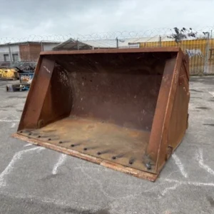 Case 821 High Tip Bucket - Used - B851