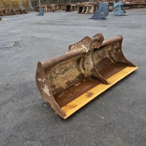 6ft Ditching Bucket w/ 65mm Pins - Used - C188